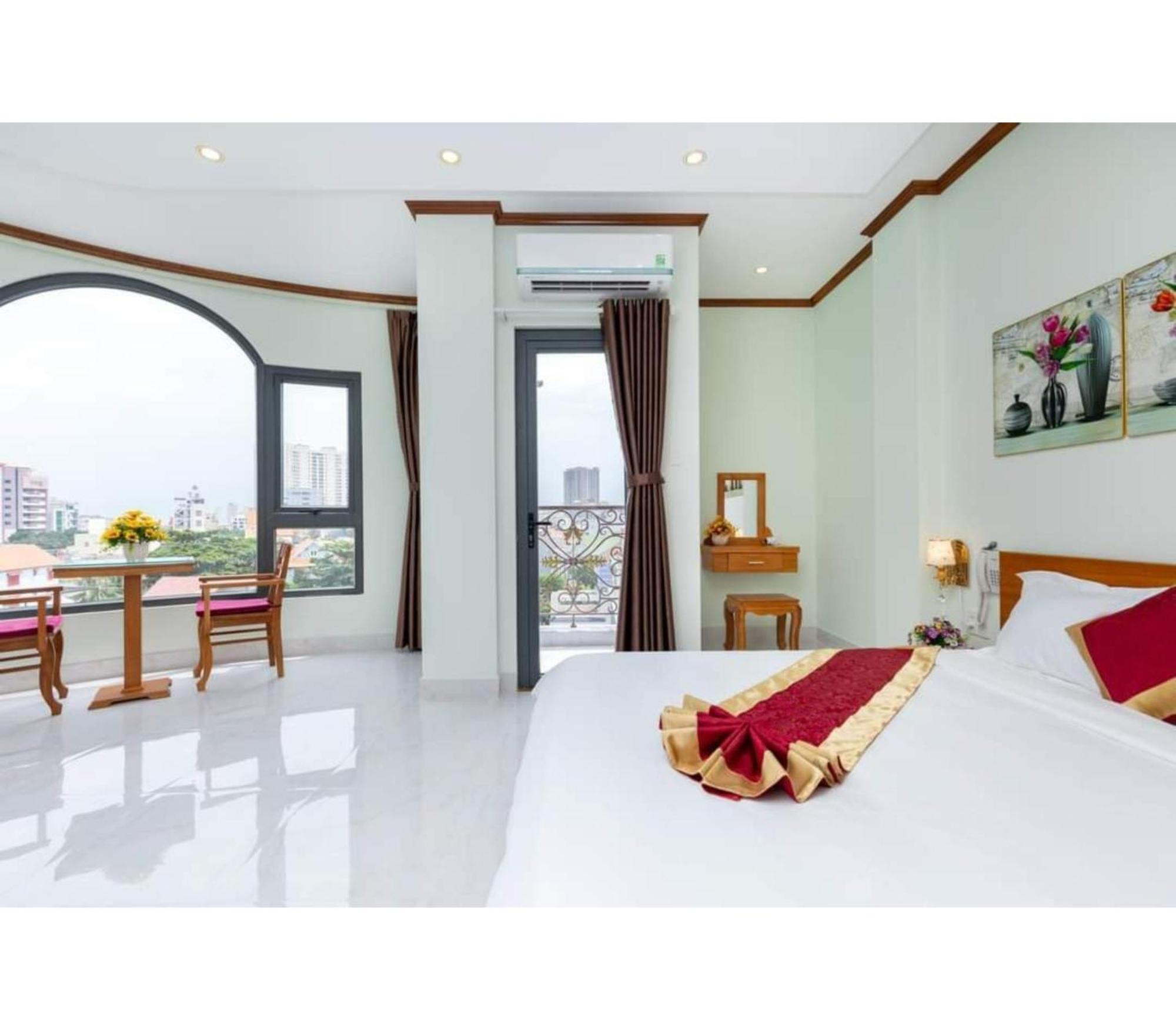 Oyo 1216 Ha Hotel Vũng Tàu Eksteriør billede