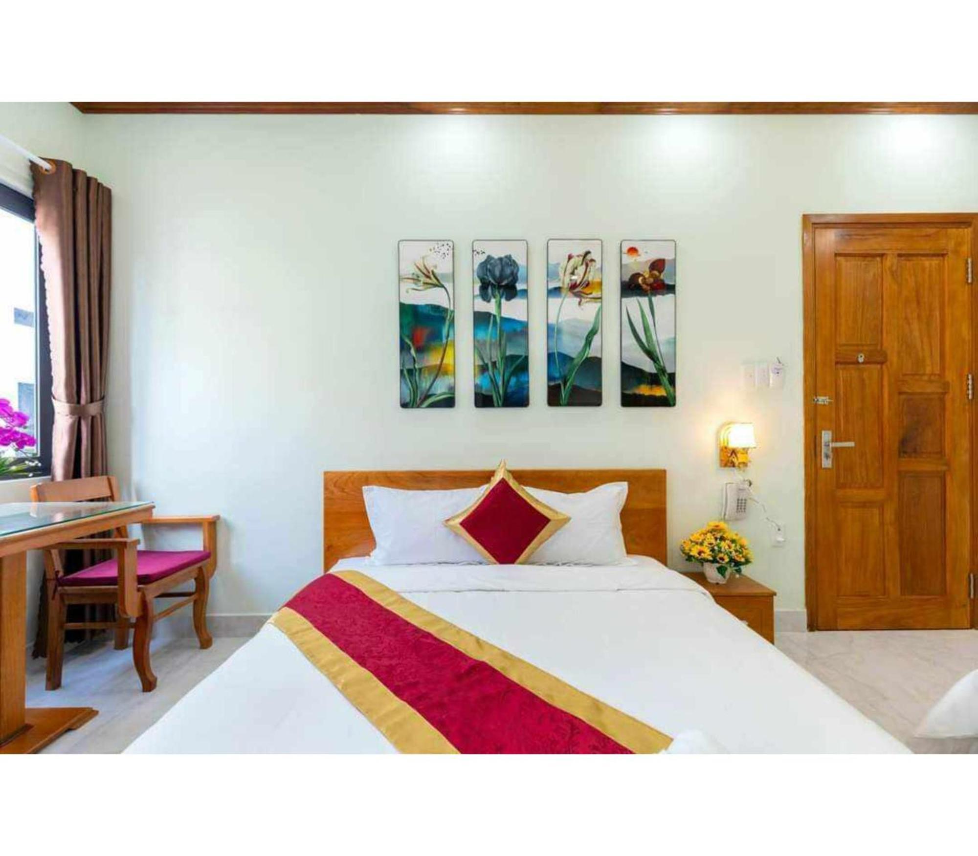 Oyo 1216 Ha Hotel Vũng Tàu Eksteriør billede