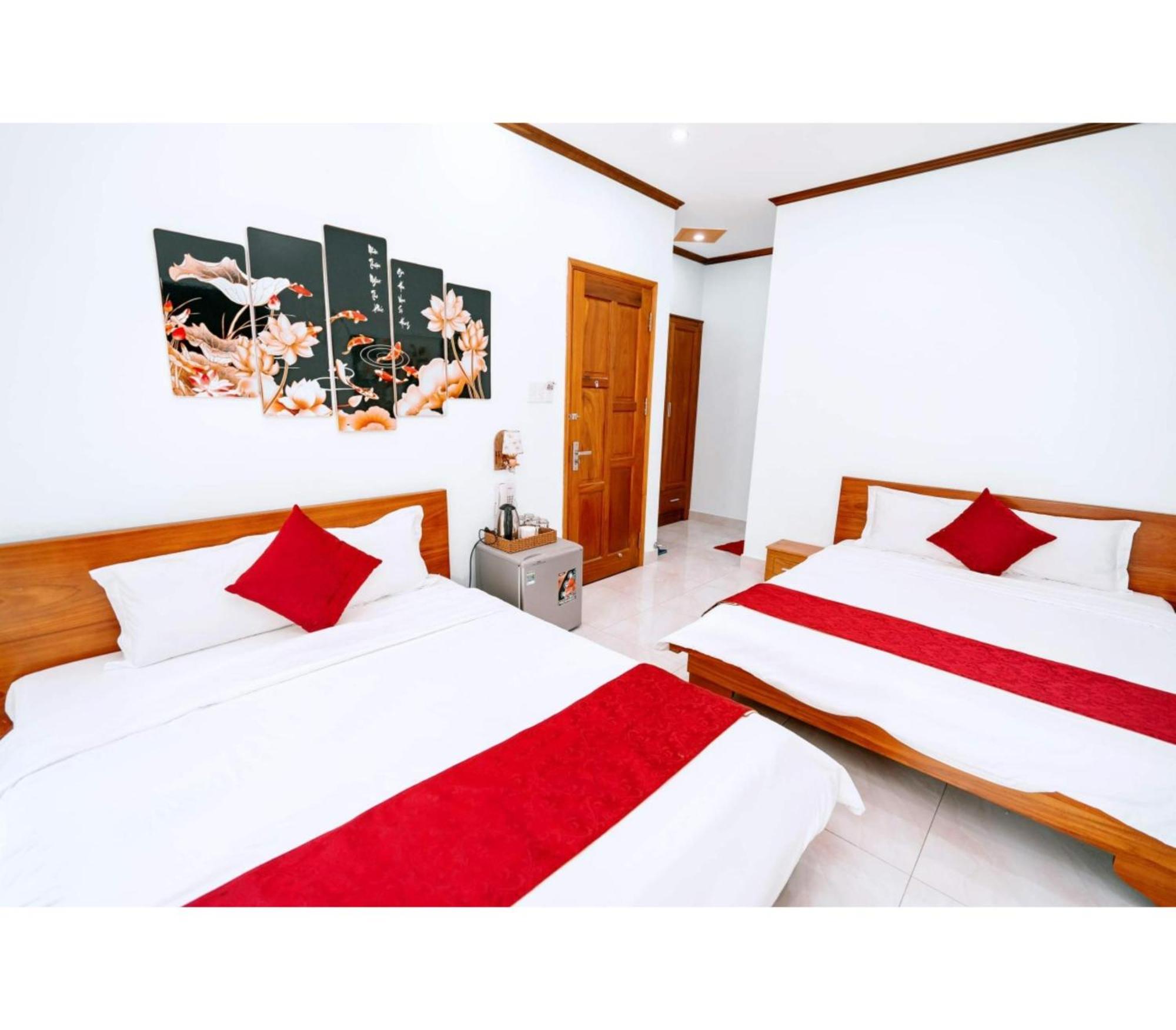 Oyo 1216 Ha Hotel Vũng Tàu Eksteriør billede